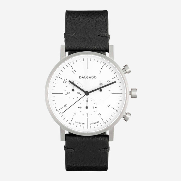 Limited Chronograph White - Léon - Space to Show