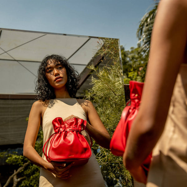 Sacfleur leather bag in red - Space to Show