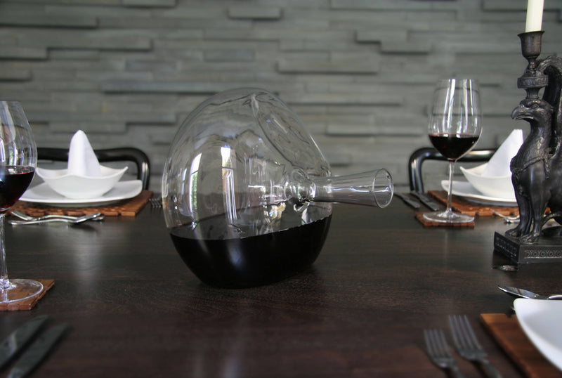 Decanter - Space to Show