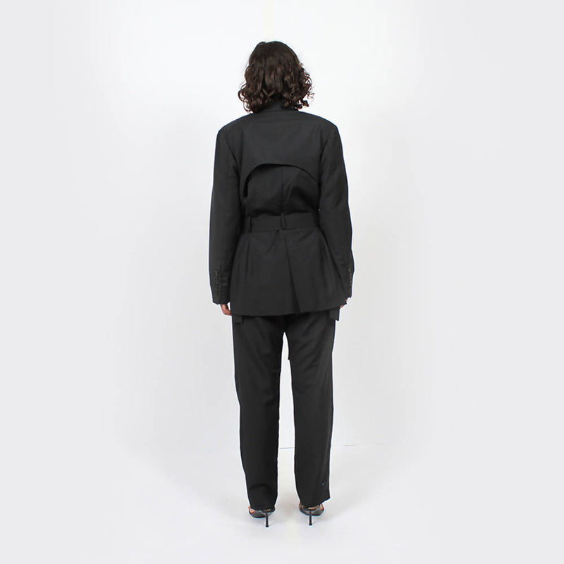 The 3-in-1 Blazer : Black - Space to Show